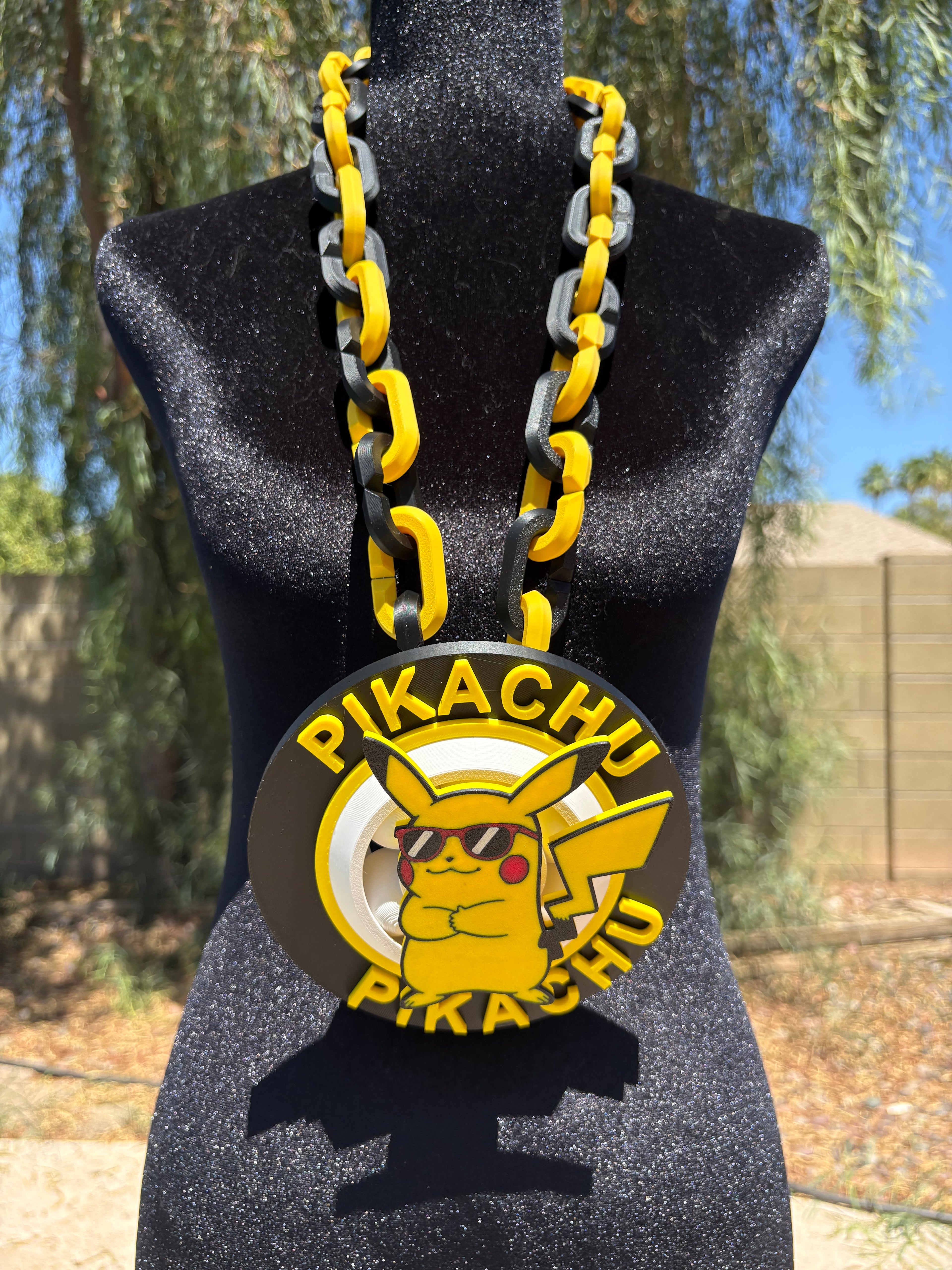 Pikachu Spinning Hype Chain