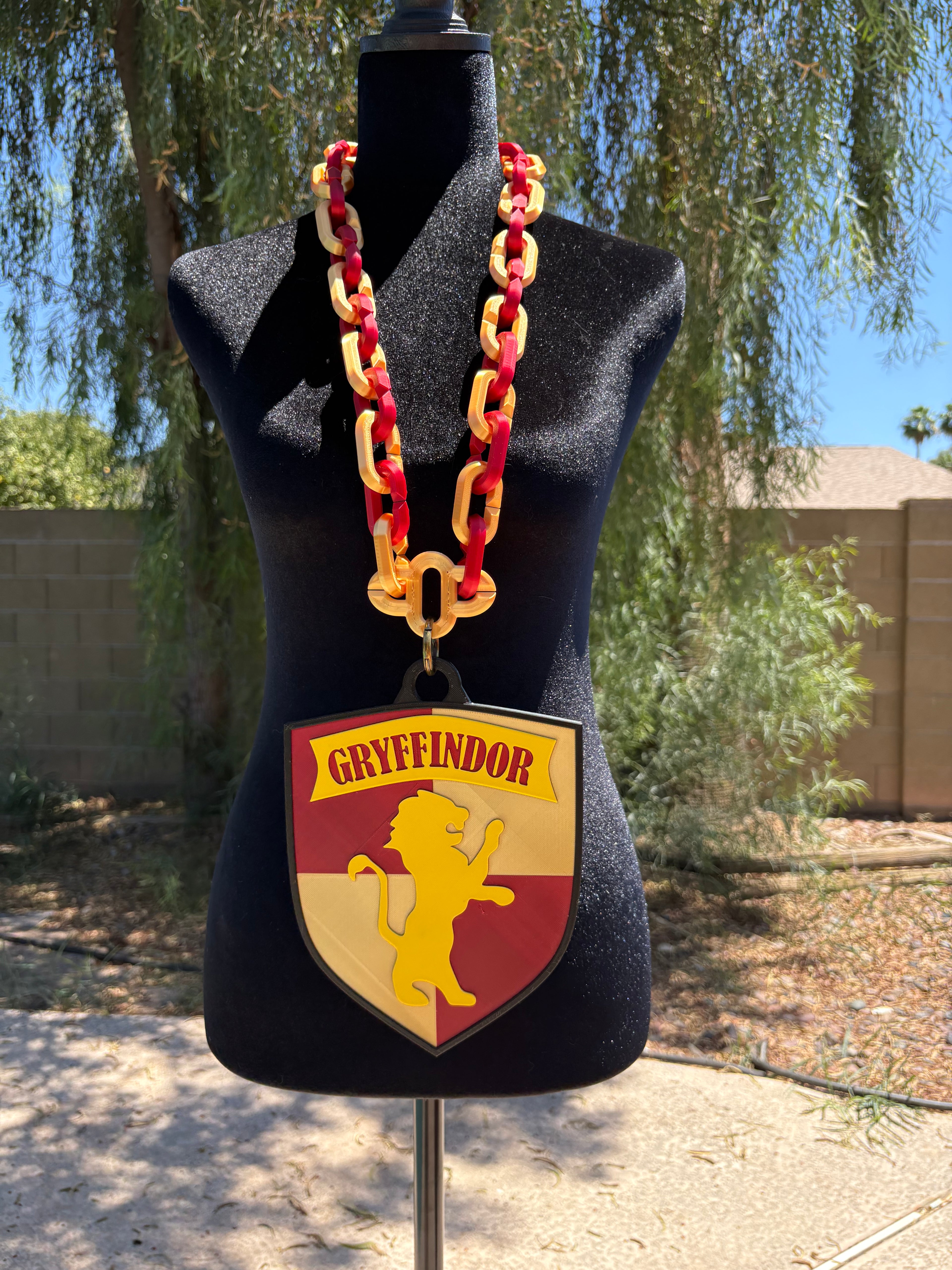 Harry Potter Gryffindor Crest Oversized Hype Chain