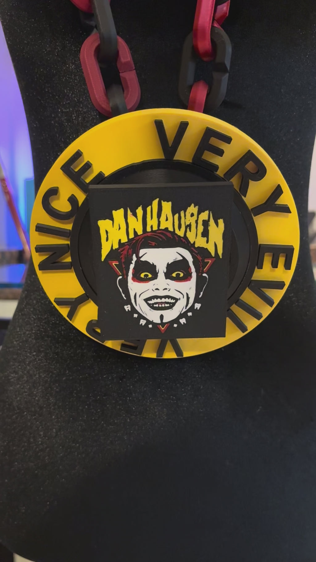 Danhausen WWE Spinning Hype Chain